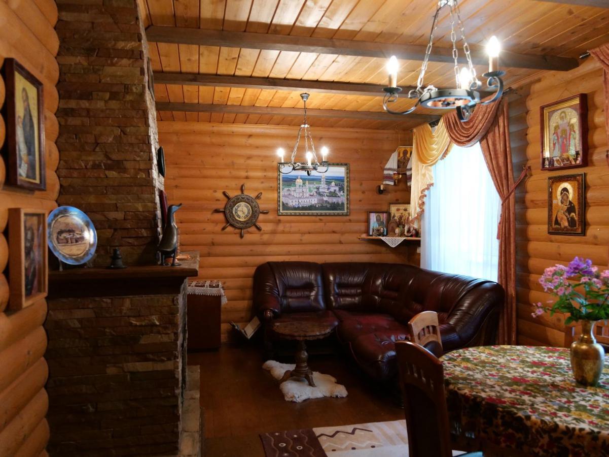 Sadyba Pochayiv Villa Potjayiv Exteriör bild