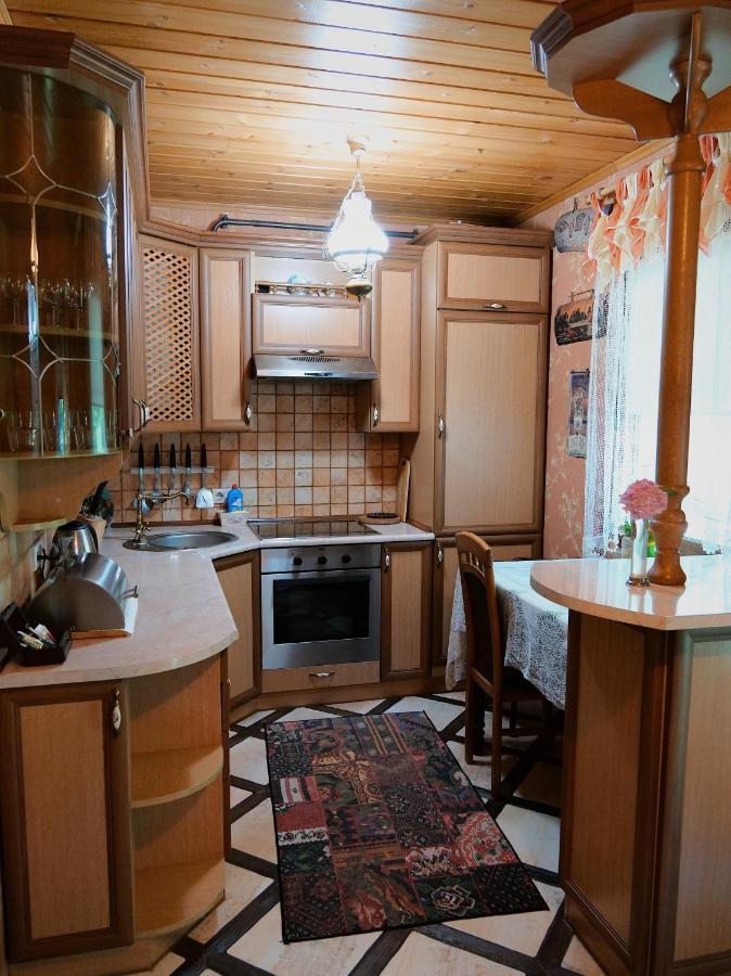 Sadyba Pochayiv Villa Potjayiv Exteriör bild