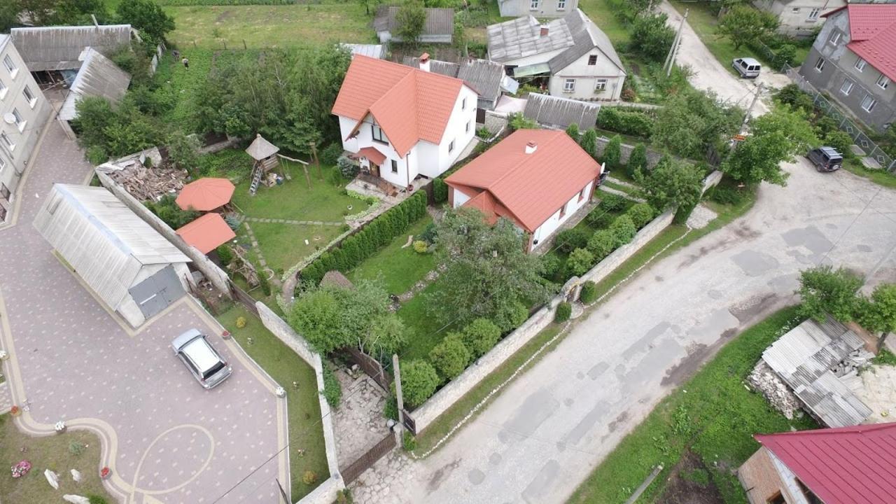 Sadyba Pochayiv Villa Potjayiv Exteriör bild